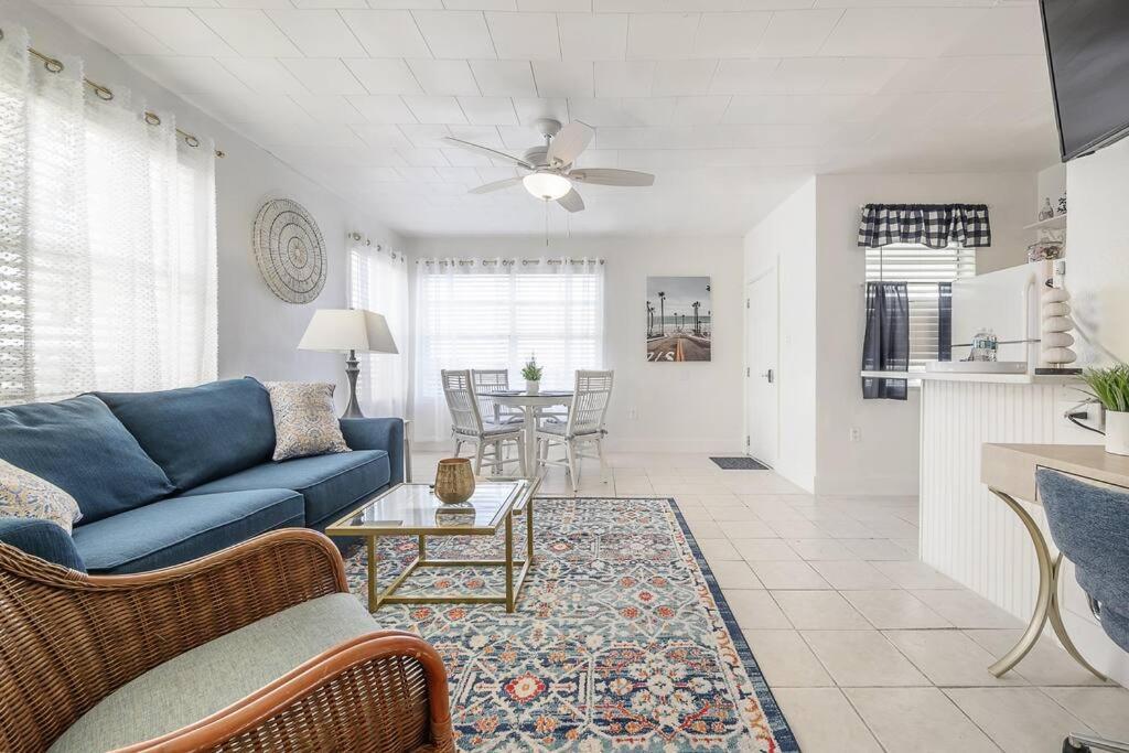 Santa Barbara On The Bay Waterfront Apartment タンパ エクステリア 写真