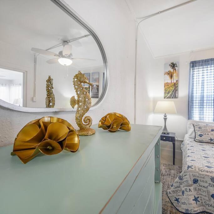 Santa Barbara On The Bay Waterfront Apartment タンパ エクステリア 写真