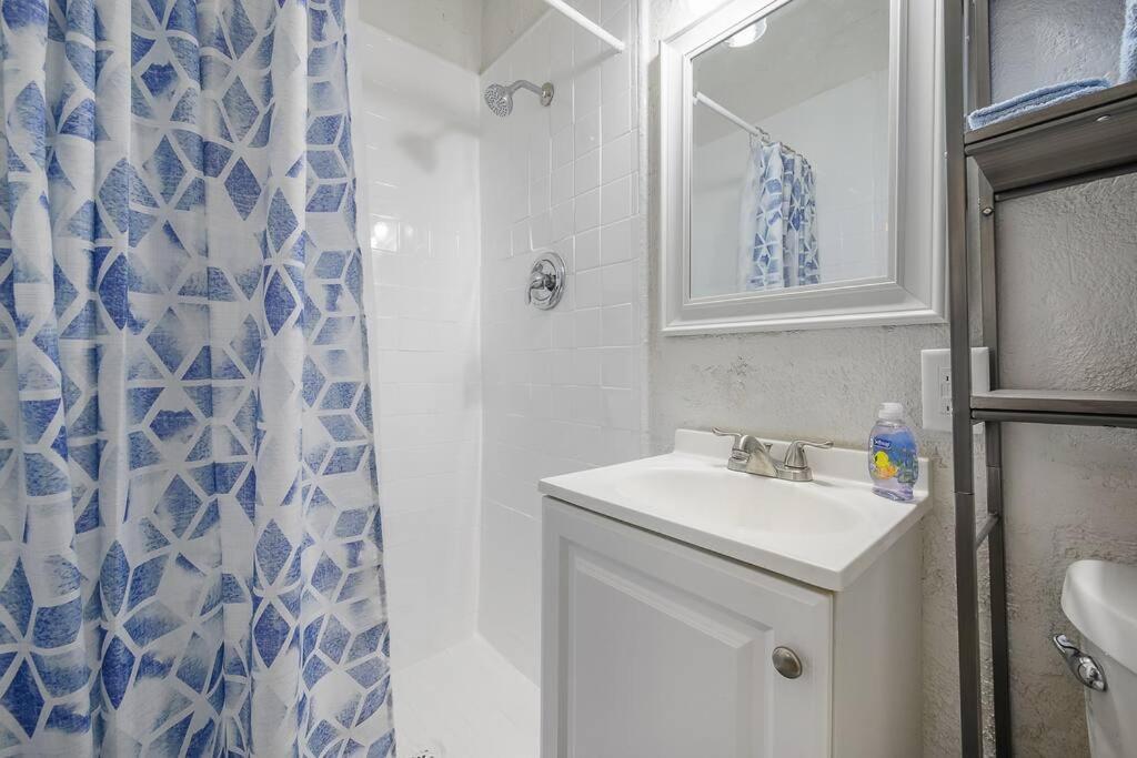 Santa Barbara On The Bay Waterfront Apartment タンパ エクステリア 写真